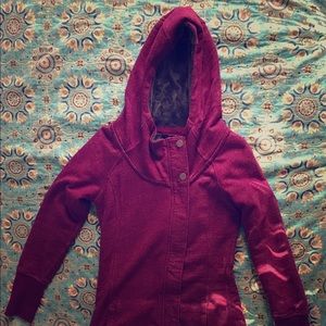 It is a North Face Womens winter coat.